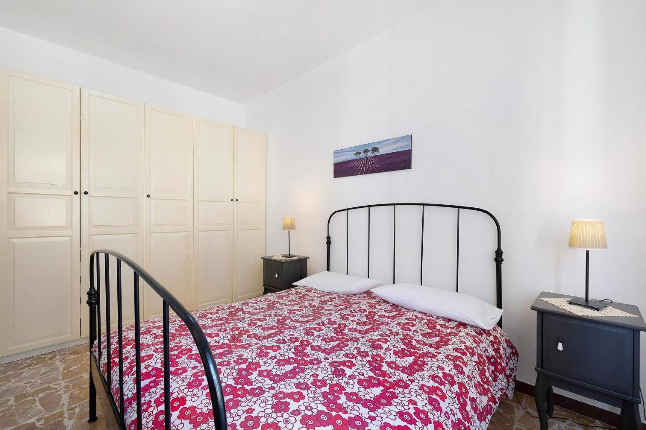Marina Appartement Finale Ligure Buitenkant foto